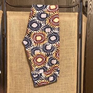 LuLaRoe OS leggings